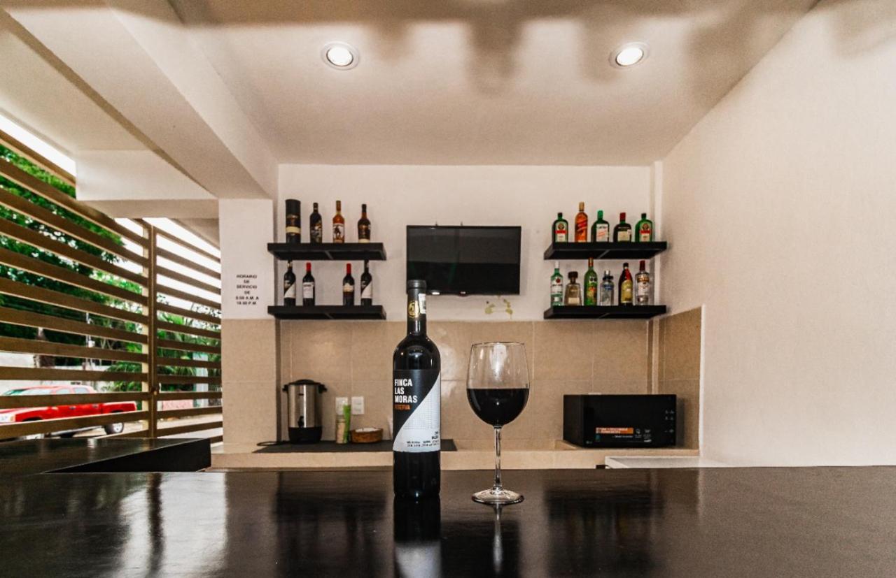 Stone Aparments Hotel Бакалар Екстериор снимка